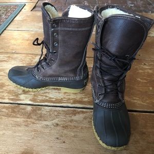 Womens Bean boots by L.L. Bean 10” shearling line
